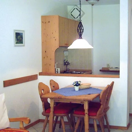 Holiday Haus Schonbrunn, *